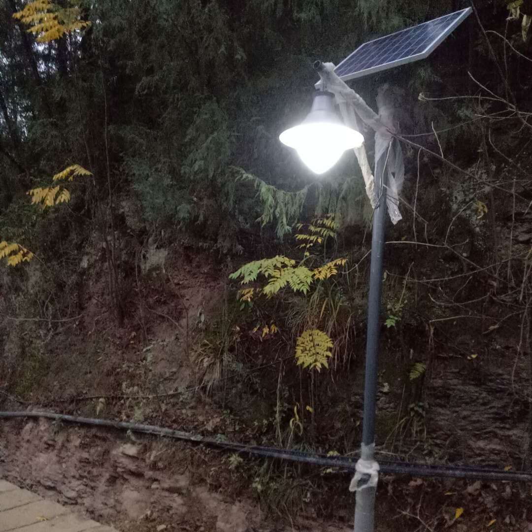 太陽能路燈-重慶奉節(jié)工程 太陽能路燈-重慶奉節(jié)工程_ led路燈價格